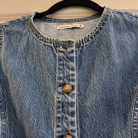 Abercrombie and Fitch Denim Top - Picture 2 of 3